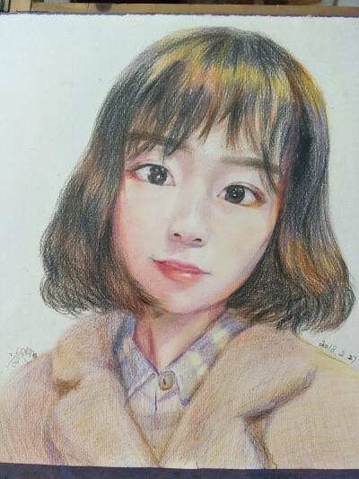 人物写实+彩铅头像
