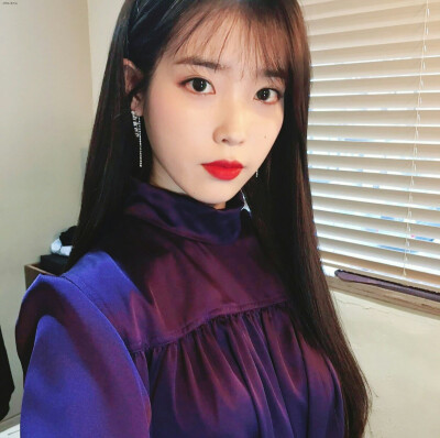 IU