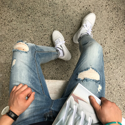 TIMESYET2017夏季日系潮流男士设计师款浅色水洗破洞牛仔裤