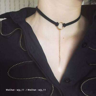 不同的风干肉演绎不同的choker，不然你的脖子空落落