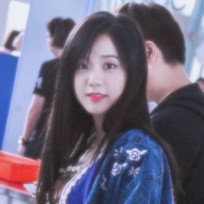 女爱豆头像 自截调 拿图点赞收藏
二传私我且注明推糖農溫 盗图司马