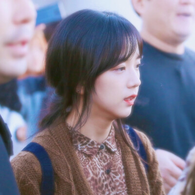 女爱豆头像 自截调 拿图点赞收藏
二传私我且注明推糖農溫 盗图司马