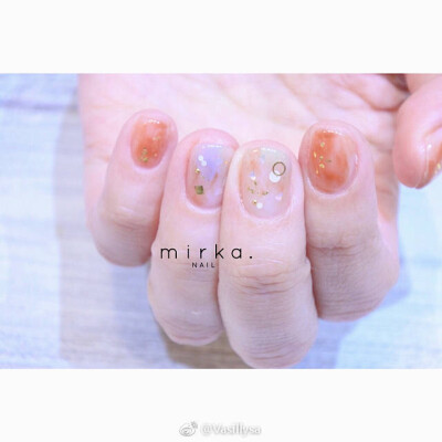 nail