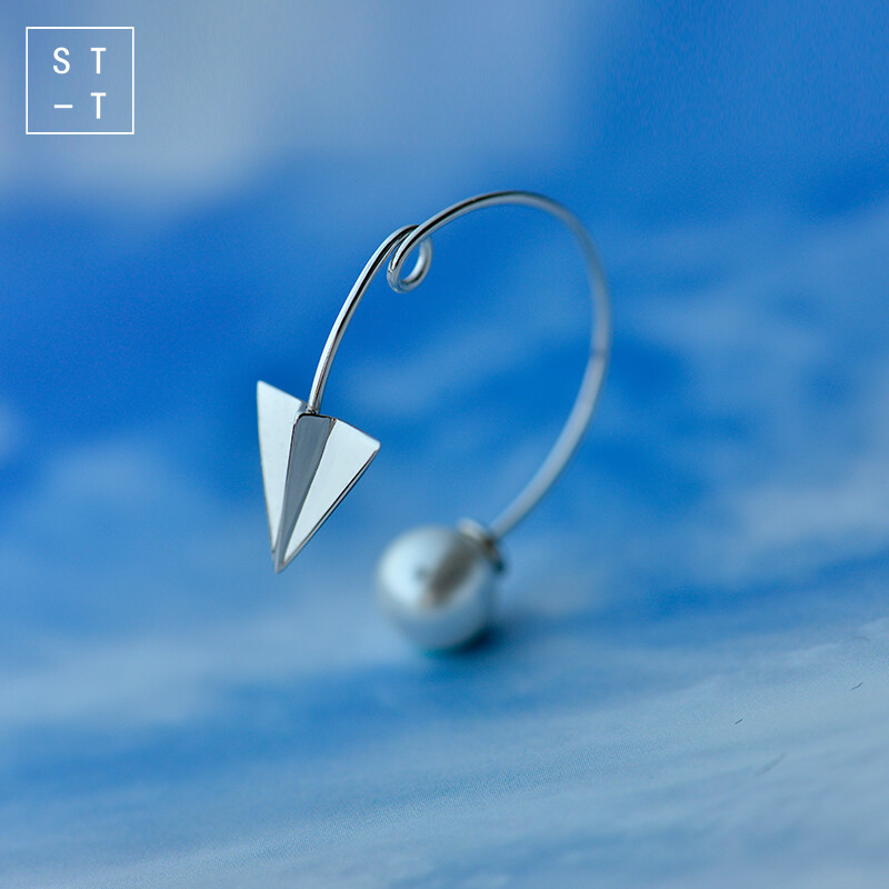 沈太太S925银原创设计款梦幻纸飞机造型耳饰创意珍珠耳钉耳环女款
