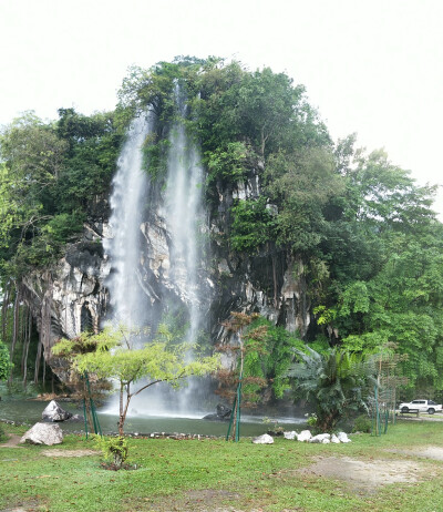 「Kinta」Taman Rekreasi Gunung Lang昆仑浪休闲公园