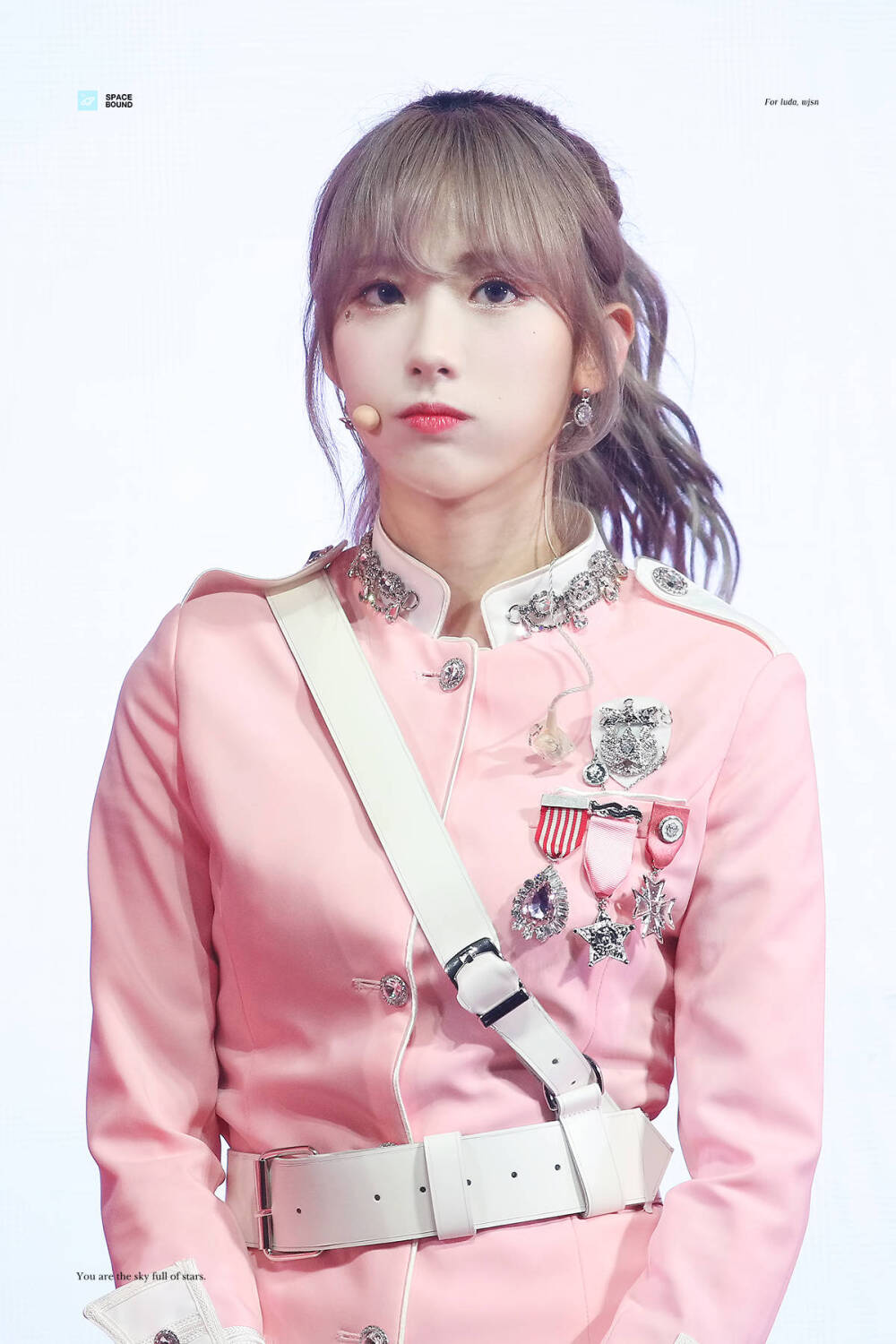 李露朵 Luda