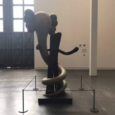 Pidan｜KAWS