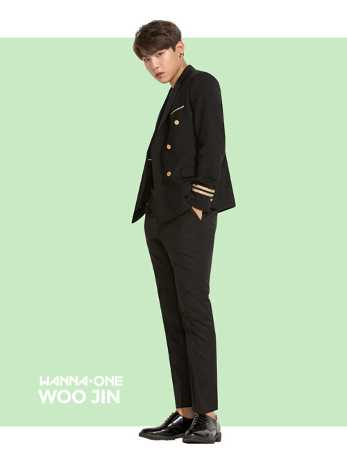 wannaone的校服画报