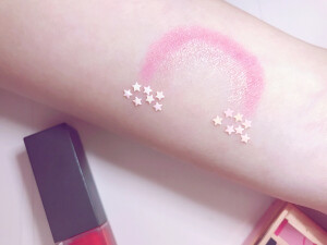 伊蒂之屋  胡桃夹子眼影 描了个彩虹(⊙…⊙)