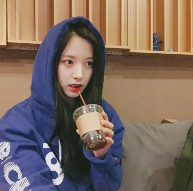 金知妍（苞娜bona）