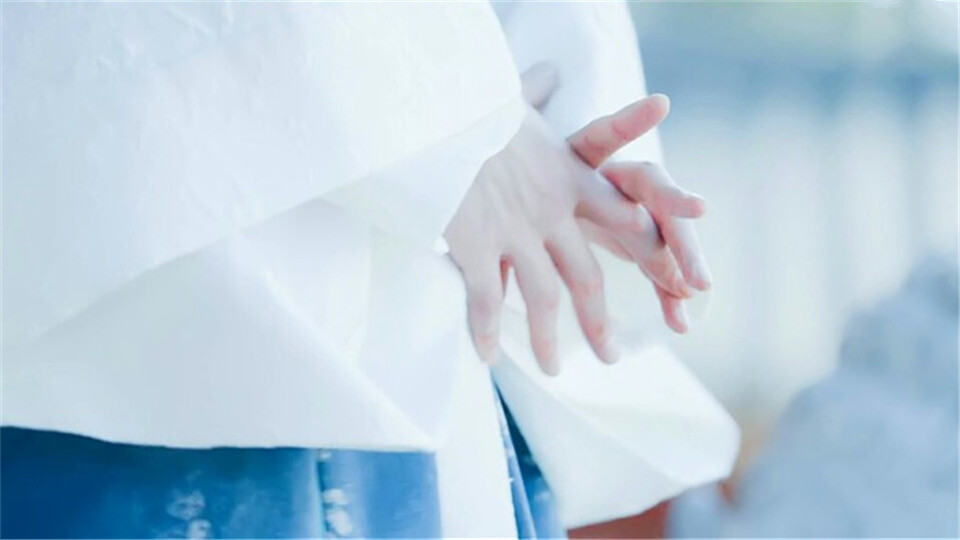 『江屿』原来是男神伯贤儿的步步惊心·丽背景图啊.喜欢请收藏.自改，原图不能二改侵权请告知