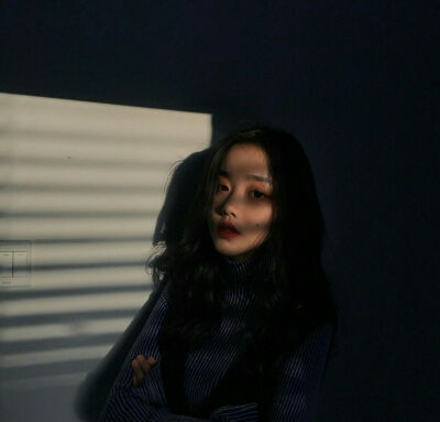 网名：沥
个签：春雨洒落八百里，淅淅沥沥
- 投稿：听灵