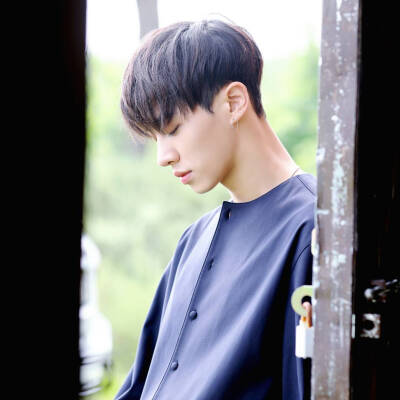 李起光LEEGIKWANG