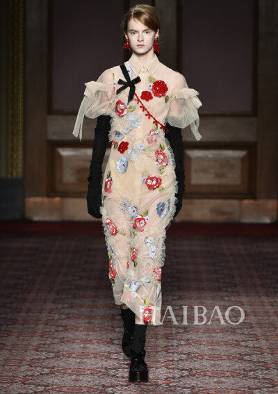 2018秋冬伦敦时装周：西蒙娜·罗莎+(Simone+Rocha)+女装秀