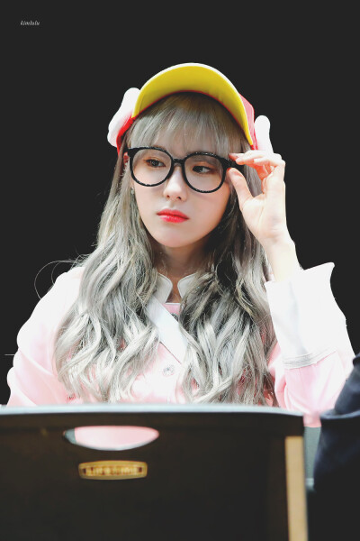 李LUDA