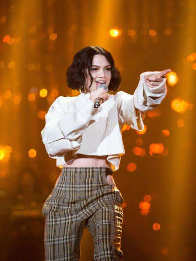 结石姐在《歌手》