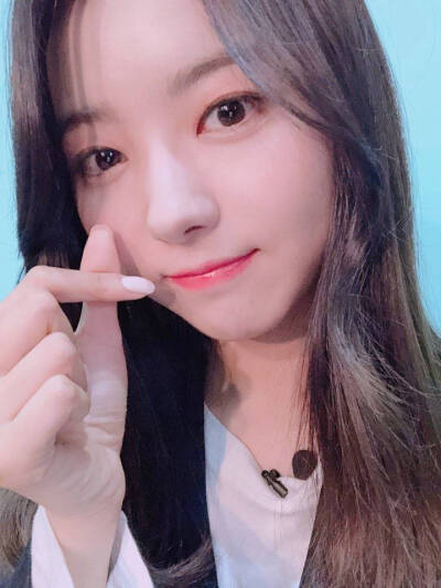 Pristin 林娜荣