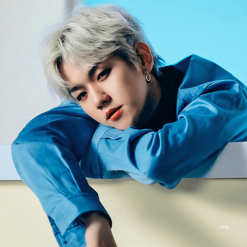 边伯贤
CBX
预告