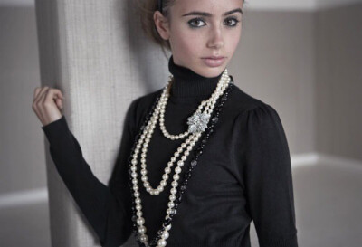 Lily Jane Collins