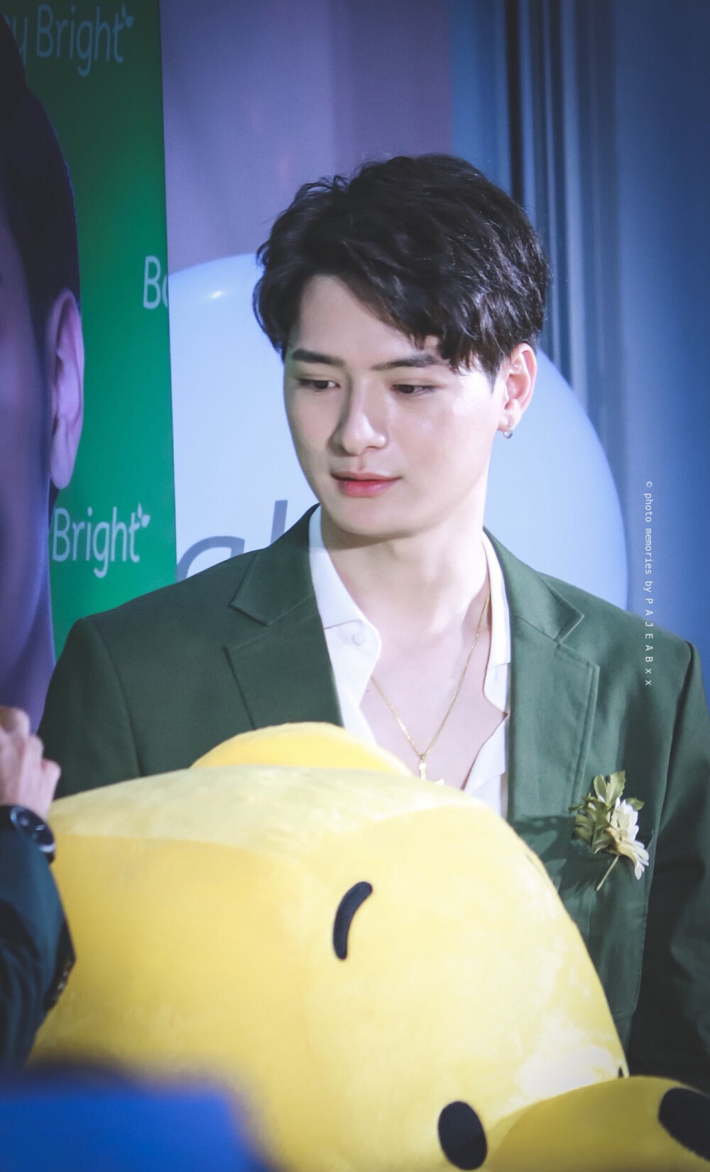 泰剧一年生 王慧侦 暖暖 阿日学长 Arthit KristPerawat
cr.Twitter:@logo