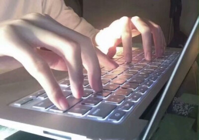 〈玩网男头〉异9