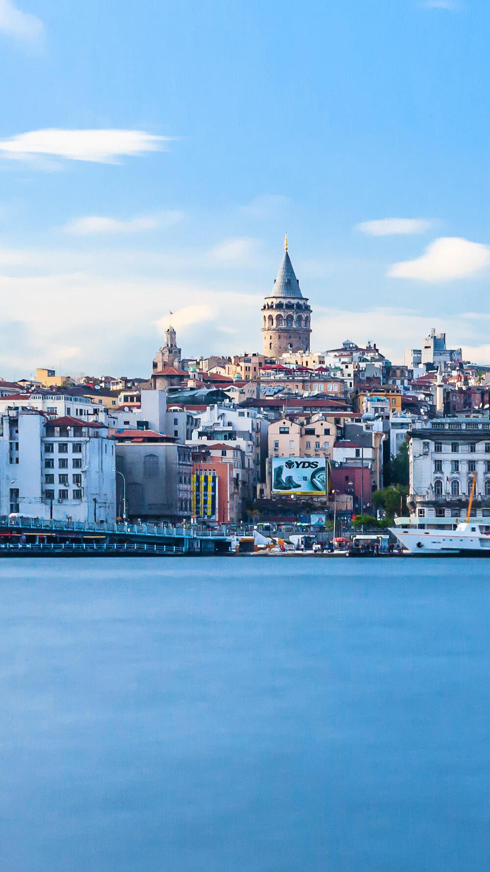 土耳其——伊斯坦布尔—华为杂志锁屏 土耳其最大的港口城市,这里曾是