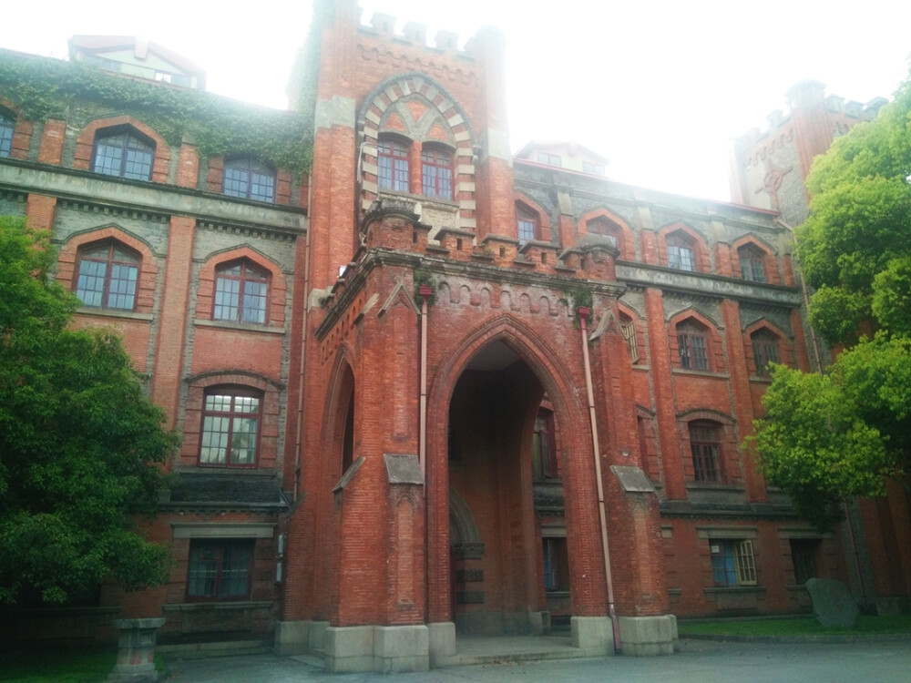 苏州大学