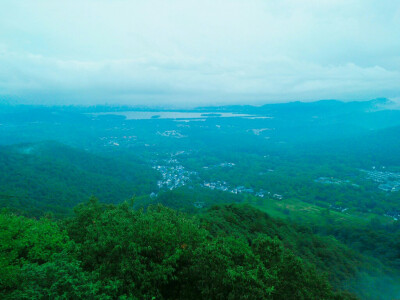 阴雾 北高峰