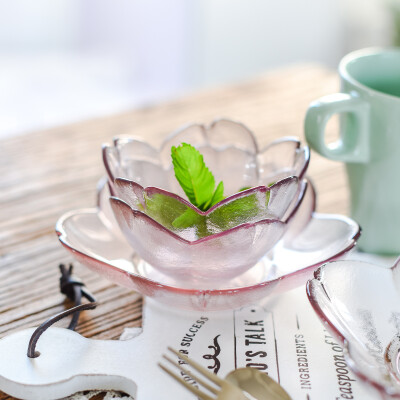 日式哨子樱花小玻璃碗小调料碗创意小吃碟子彩色玻璃碟蛋糕碟味碟