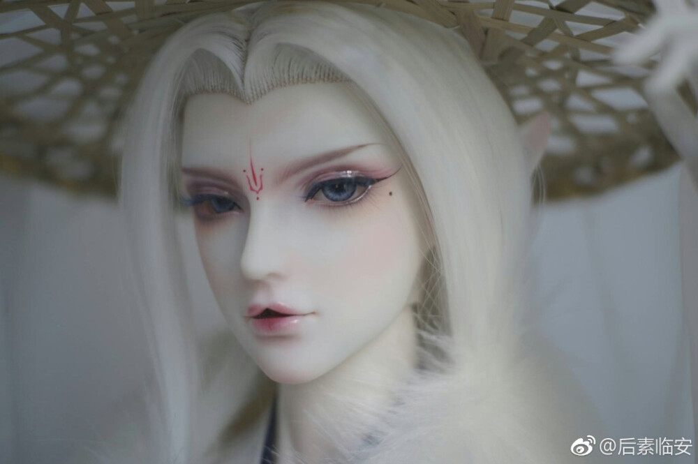 怎一个“帅”字了得
古风美男 SD娃娃 BJD 玩具 人偶 壁纸 萌物 