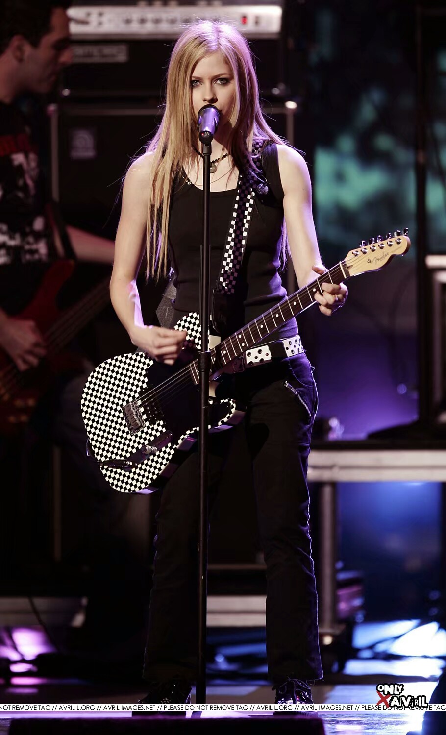 Avril Ramona Lavigne