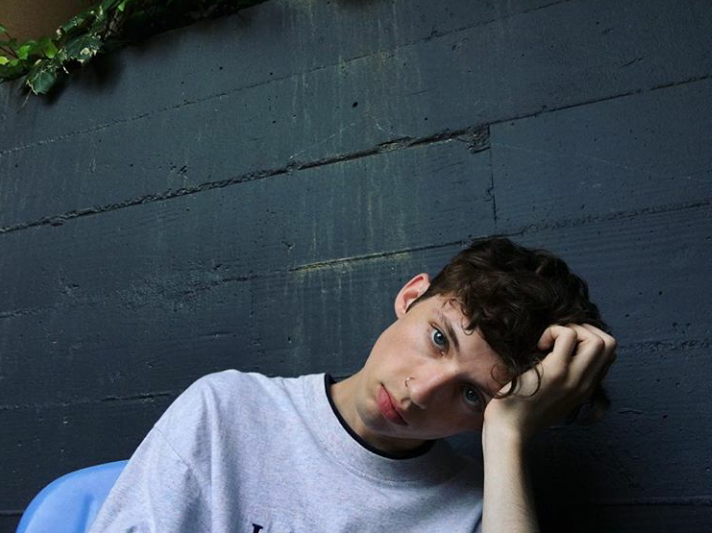 特洛耶希文 troye sivan