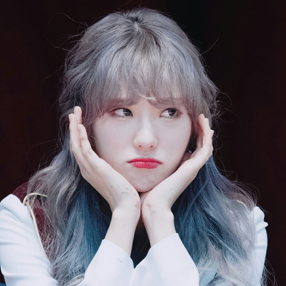 李露朵爱豆头像by樱拌亨酱