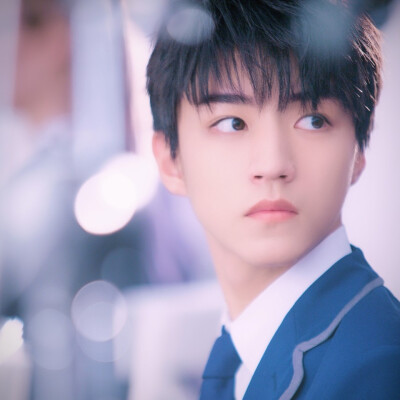 #王俊凯#+#TFBOYS王俊凯#+#TFBOYS#+cr+我们一起去冰岛看极光