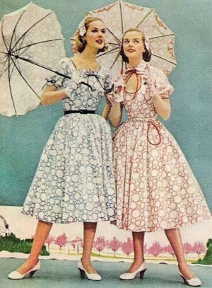 旧时光里的美人儿。