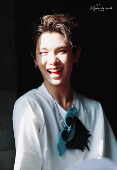 贾富贵儿-Justin黄明昊-乐华七子-Nine percent-偶像练习生