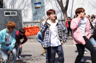 A.C.E?UNB?主唱Chan康裕瓒
180411 ?；仿费莘古?cr sustainedly_99
