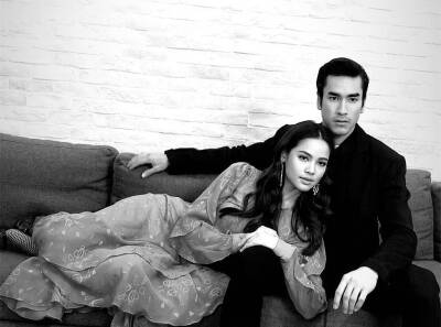 Yaya Urassaya Sperbund-Barry Nadech Kugimiya/naya