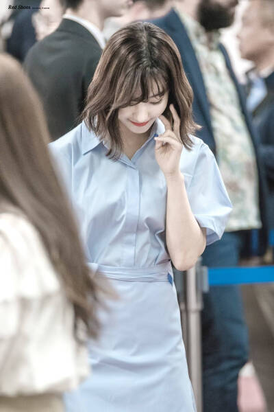 李赛纶 fromis9