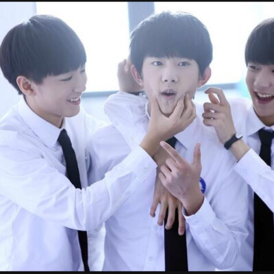 tfboys 王源 王俊凯 易烊千玺