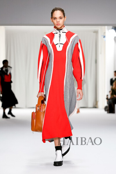 斯宝麦斯+(Sportmax)+2018秋冬女装秀