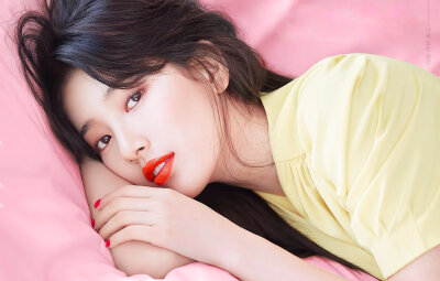 裴秀智Suzy