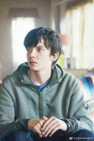 阿沙 Asa butterfield♡