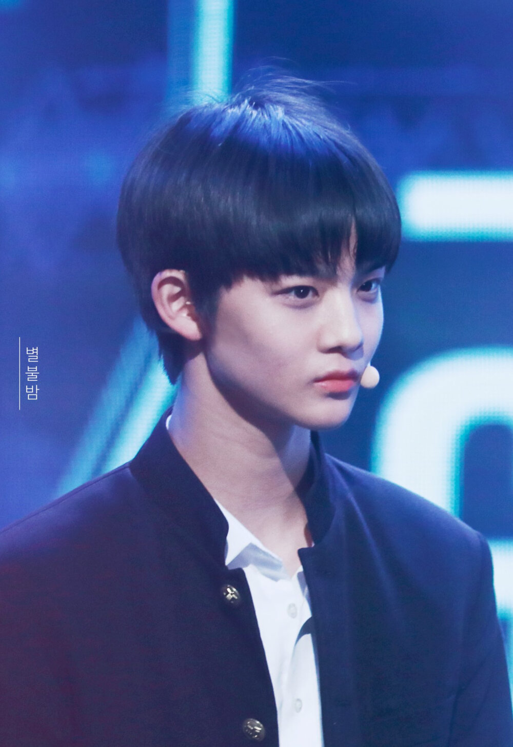 裴珍映走钻石路吧❤