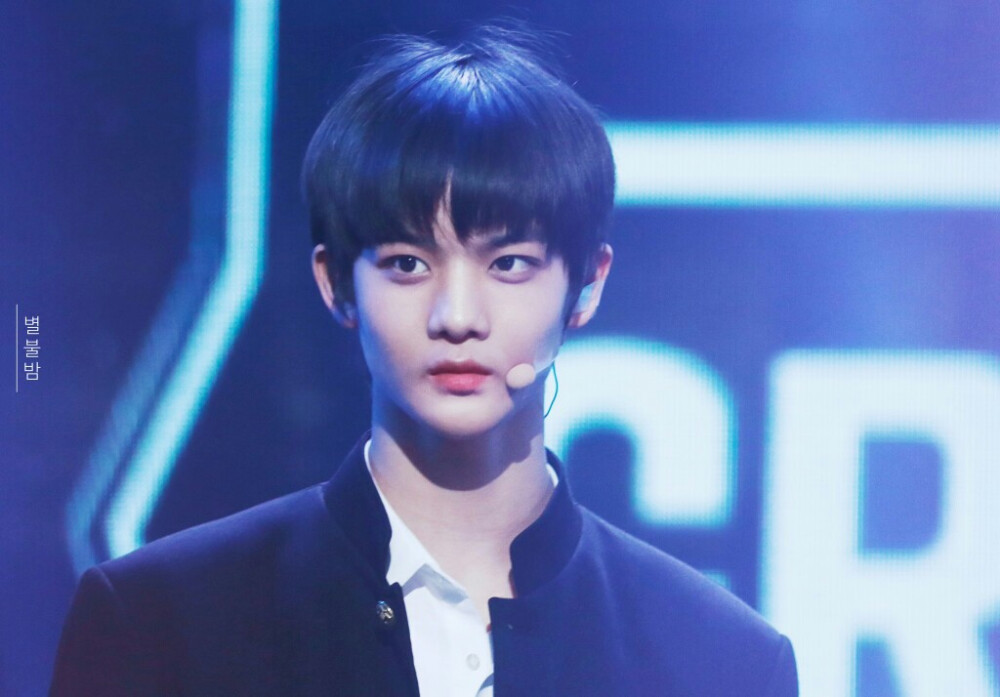 裴珍映走钻石路吧❤