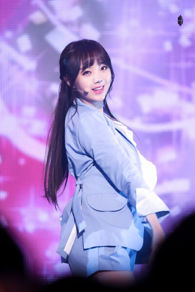 #LOVELYZ# 〖无?高清〗180423 mini4辑“治癒” Showcase#KEI# 相关cr KEIBBEUM ????