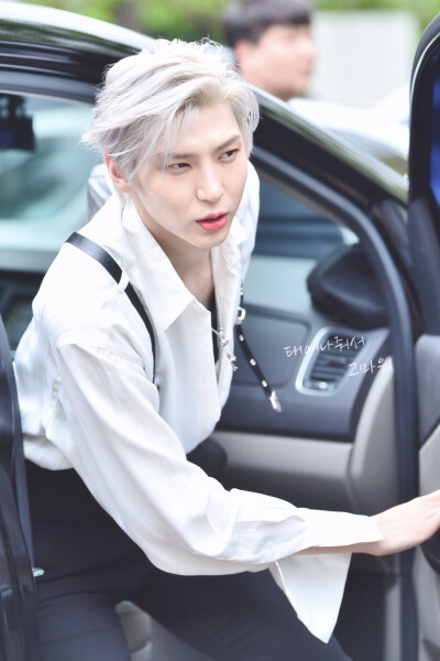 Vixx leo 郑泽运