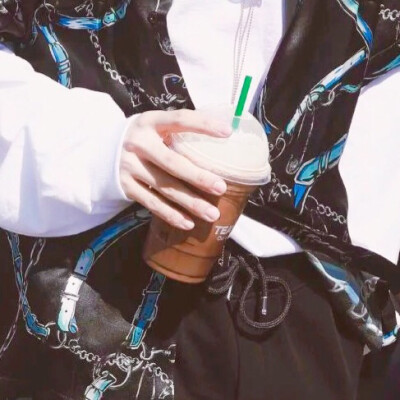 蔡徐坤✨
阿罪の自截
二转注明id
没手别拿