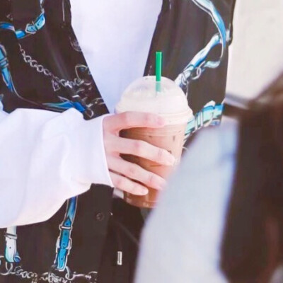 蔡徐坤✨
阿罪の自截
二转注明id
没手别拿