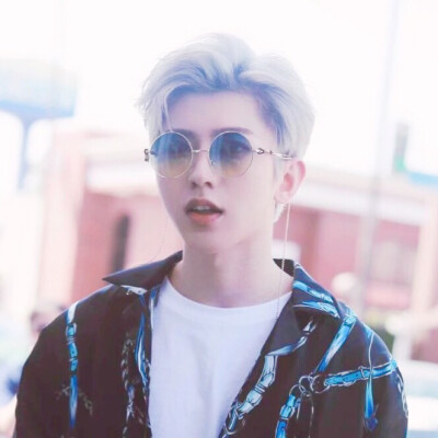 蔡徐坤✨
阿罪の自截
二转注明id
没手别拿